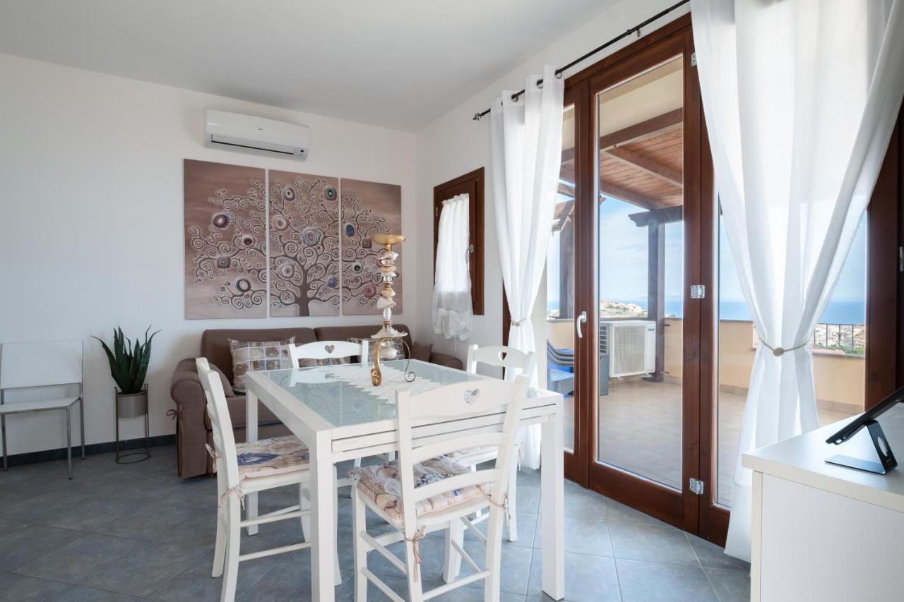 Castelsardo- Elegante Appartamento Vista Mare Buitenkant foto